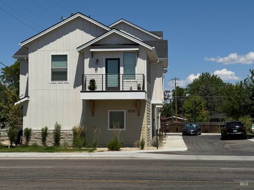 6726 W Overland Rd, Boise, ID, 83709-2032 | Card Image