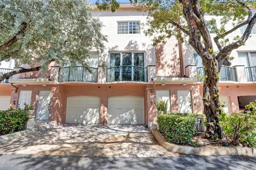 apt-806-2107 Se 10th Ave, Fort Lauderdale, FL, 33316-4525 | Card Image