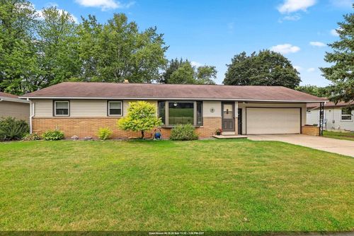 374 Skyline Boulevard, GREEN BAY, WI, 54302 | Card Image