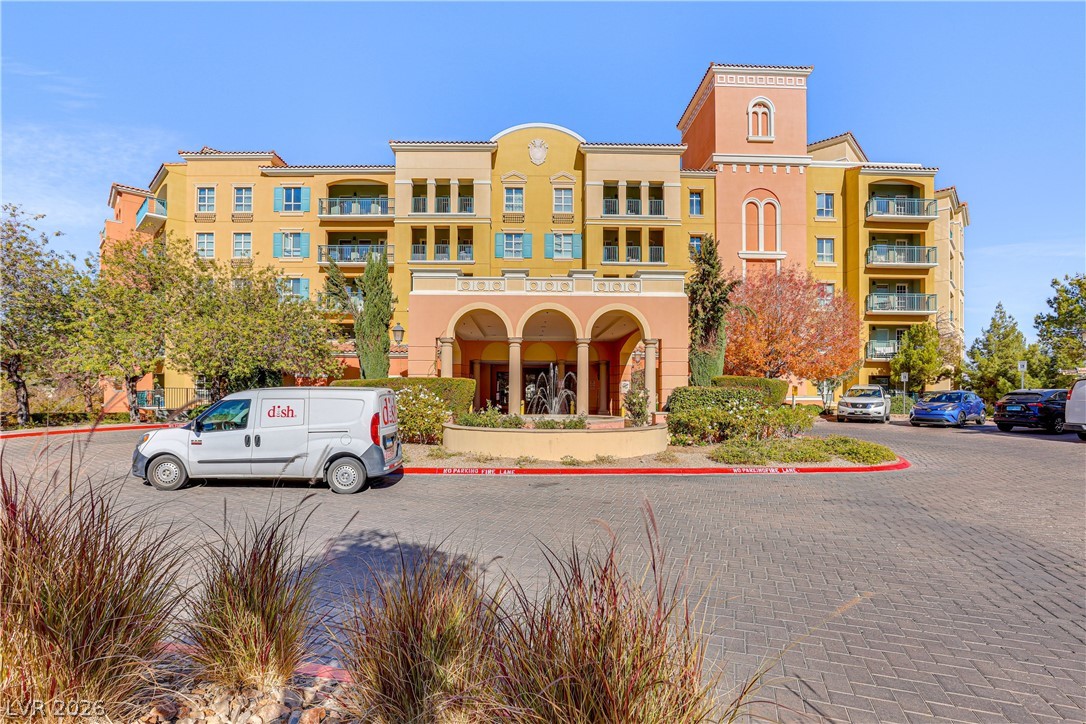 Residential in Henderson