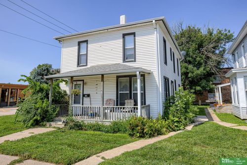 215 S 17th St, Blair, NE, 68008-2008 | Card Image