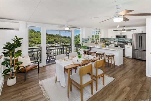 2453 Pacific Heights Rd, Honolulu, HI, 96813-1055 | Card Image
