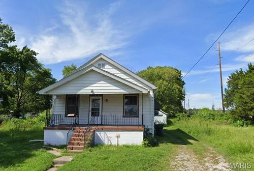 605 Fremont Ave, Saint Louis, MO, 63147-2203 | Card Image