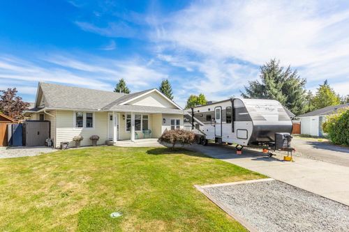 23363 117b Ave, Maple Ridge, BC, V2X0B9 | Card Image