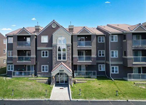1621-3400 Edenwold Heights Nw, Calgary, AB, T3A3V2 | Card Image