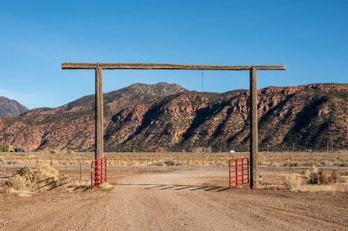 11 Flying Calute Rancheros, Paragonah, UT, 84760 | Card Image