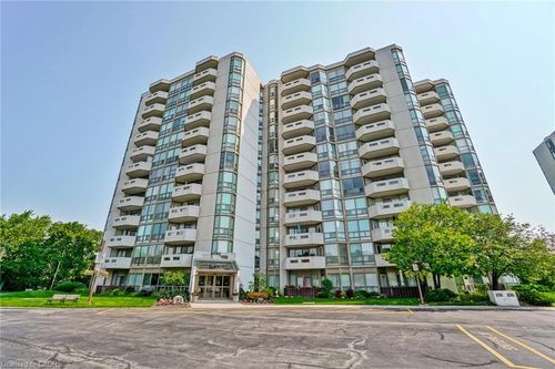 605-5090 Pinedale Ave, Burlington, ON, L7L5V8 | Card Image