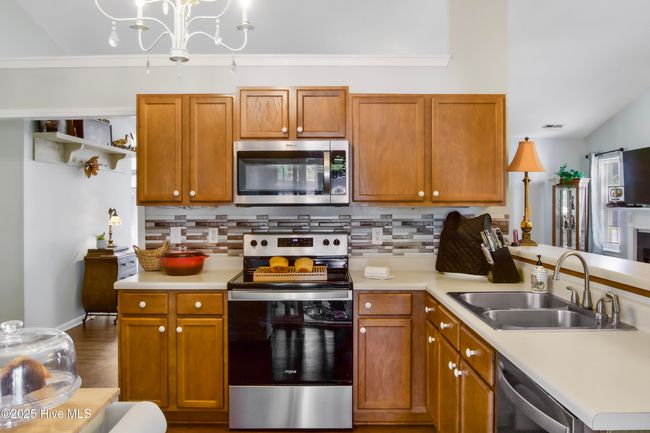 121 Lawndale Ln, House other with 3 bedrooms, 2 bathrooms and 2 parking in Sneads Ferry NC | Image 20