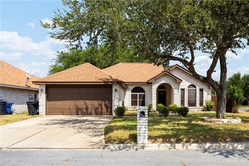 7200 N 28th Ln, McAllen, TX, 78504-6223 | Card Image