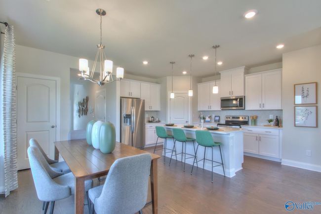 8172 Huspa Avenue, House other with 4 bedrooms, 3 bathrooms and null parking in Madison AL | Image 4