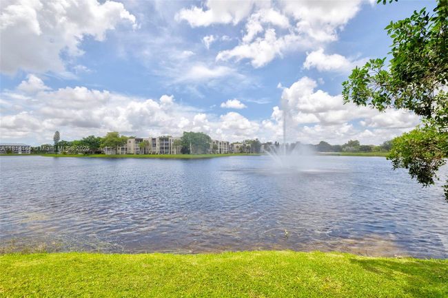 APT-101 - 9510 Seagrape Dr, Condo with 3 bedrooms, 2 bathrooms and null parking in Davie FL | Image 59