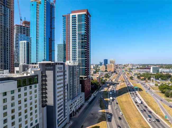 UNIT-2303 - 84 N Interstate 35, Condo with 2 bedrooms, 2 bathrooms and 1 parking in Austin TX | Image 25