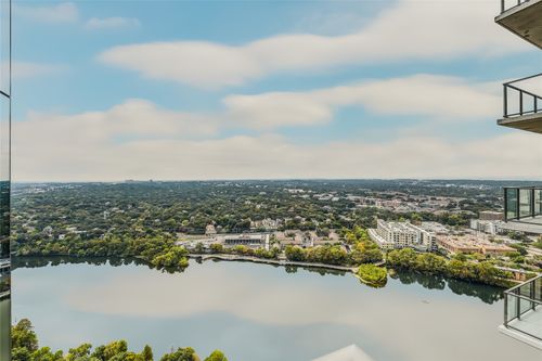 3111-44 East Ave, Austin, TX, 78701 | Card Image