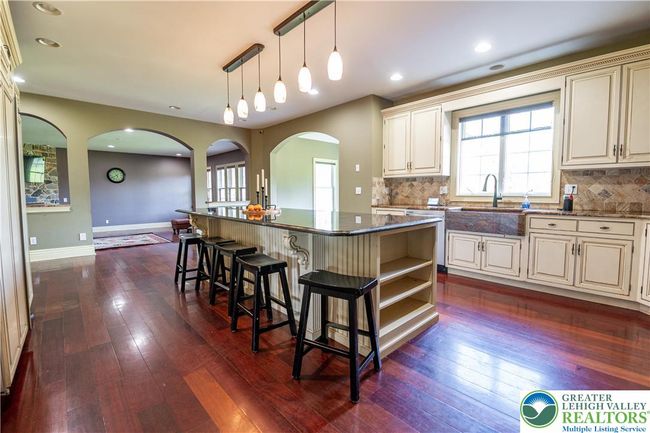 226 Sonny Dr, House other with 7 bedrooms, 6 bathrooms and null parking in Wind Gap PA | Image 14