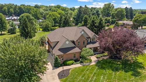 1718 Cedar St, Louisville, OH, 44641-2504 | Card Image