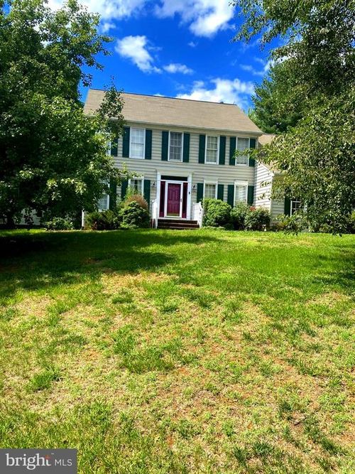6119 Blackstone Blvd, FREDERICKSBURG, VA, 22407-8301 | Card Image
