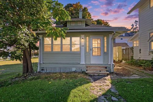 215 Lexington Ave, Mansfield, OH, 44907 | Card Image