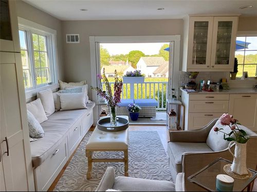 307 Corey Ln, Middletown, RI, 02842-5661 | Card Image