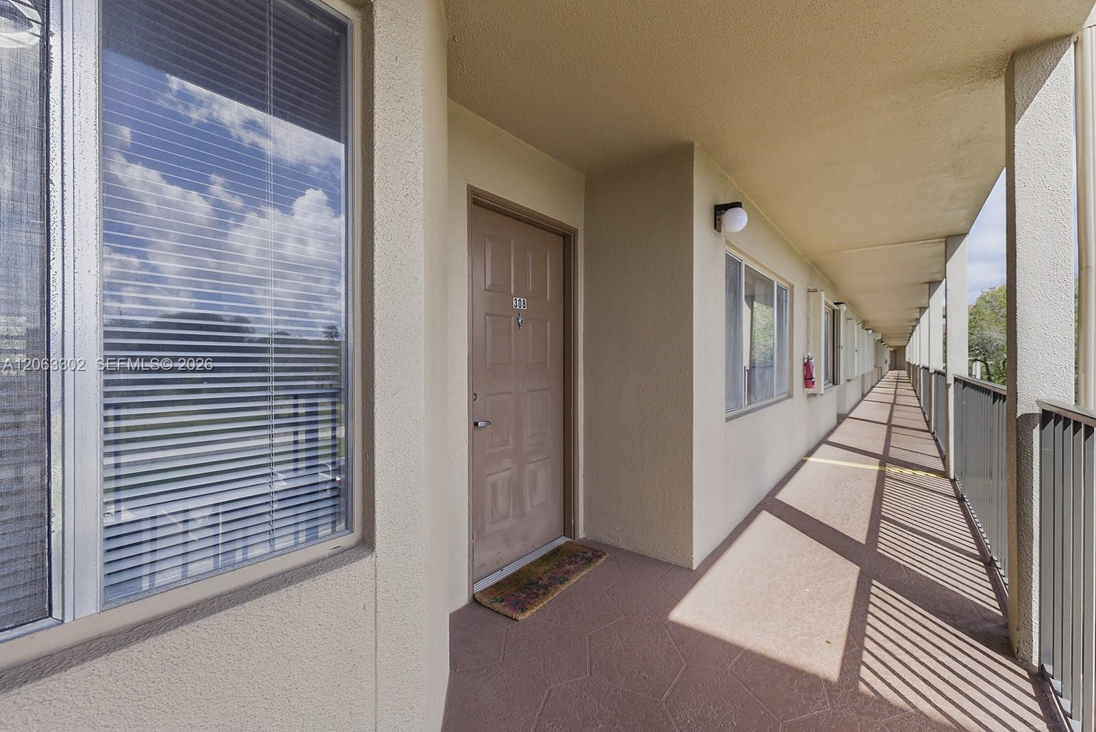 Residential in Pembroke Pines 5