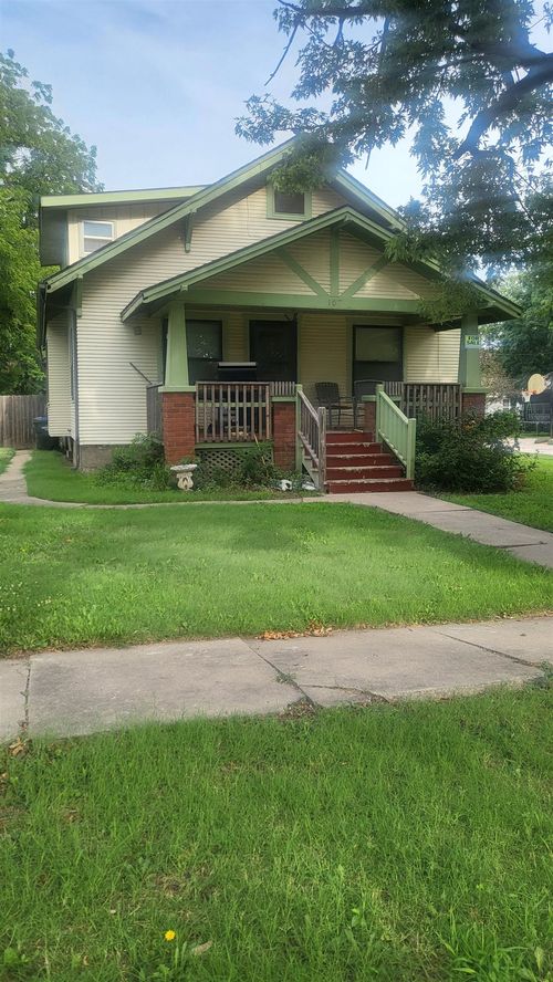 107 N Madison, Hillsboro, KS, 67063 | Card Image