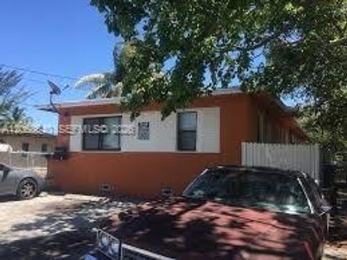 4-84 Nw 71st St, Miami, FL, 33150-3756 | Card Image