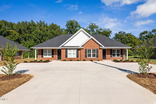 597 Pendergraft Rd, Bunnlevel, NC, 28323-9073 | Card Image
