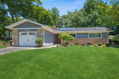 3203 Dato Ave, Highland Park, IL, 60035-1209 | Card Image