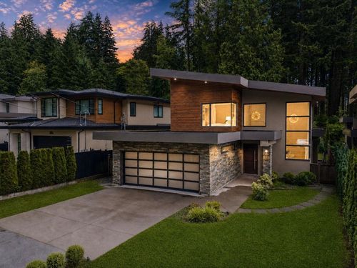 31 Glenmore Dr, West Vancouver, BC, V7S1A5 | Card Image