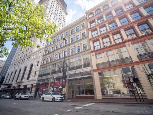 15 W 4th St, Cincinnati, OH, 45202 | Card Image