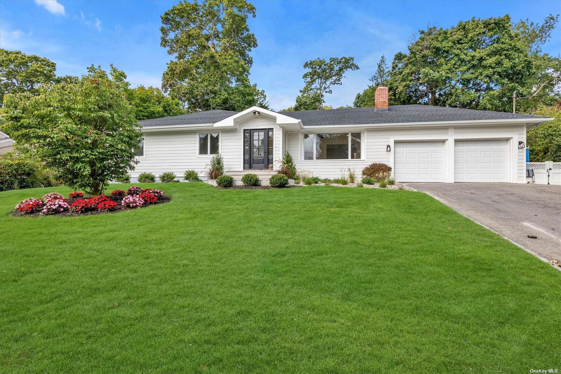 Duane Ln, Bayville, NY 11709