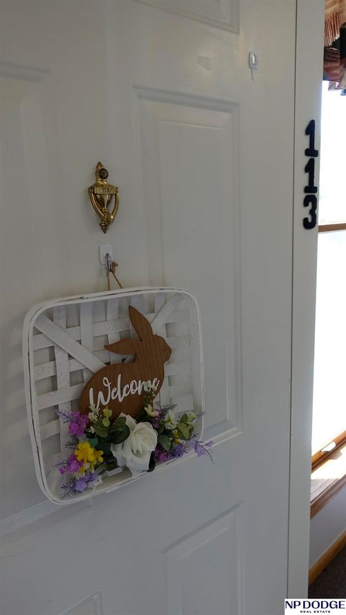 113-2425 Folkways Blvd, Lincoln, NE, 68521-1084 | Card Image
