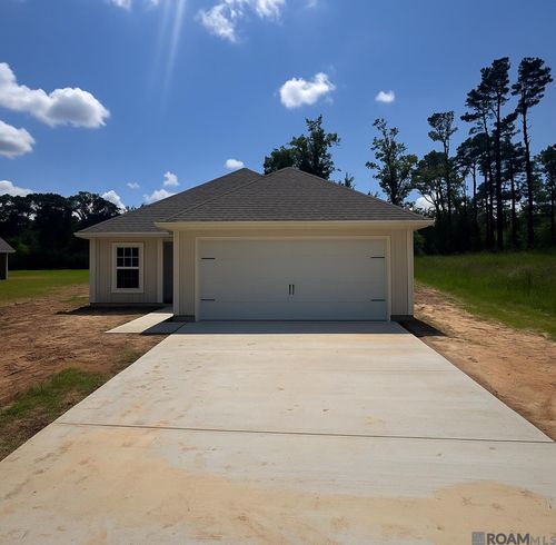 24191 Glory Dr, Livingston, LA, 70754-3204 | Card Image