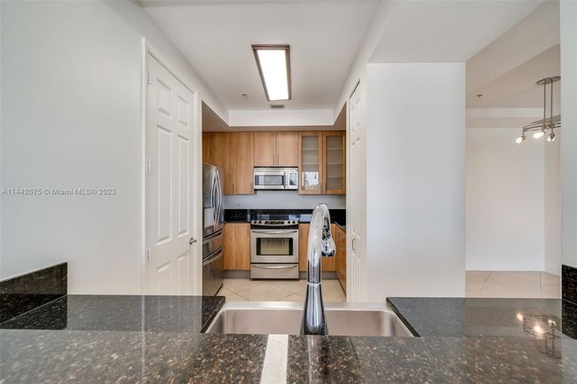 APT-305 - 2633 Ne 14 Th Ave, Condo with 2 bedrooms, 2 bathrooms and null parking in Wilton Manors FL | Image 7