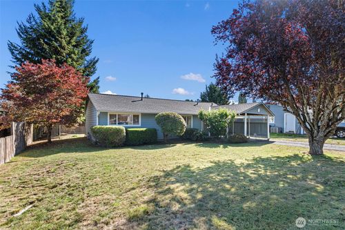 16812 123rd Ave Se, Renton, WA, 98058-6047 | Card Image