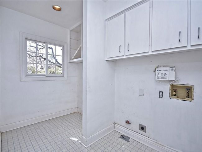 1621 Watchhill Rd, House other with 3 bedrooms, 2 bathrooms and 2 parking in Austin TX | Image 17