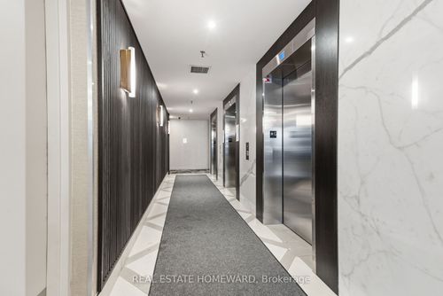 1006-215 Wynford Dr, North York, ON, M3C3P5 | Card Image