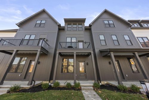 1095 Franklin Ave, Columbus, OH, 43205-1319 | Card Image