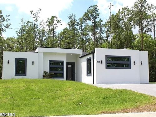 3306 2nd St, Lehigh Acres, FL, 33936-1872 | Card Image