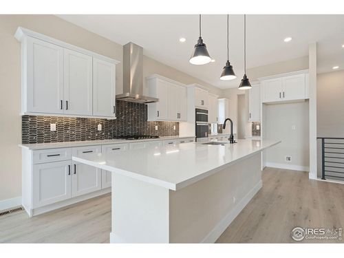 5835 Gianna Dr, Timnath, CO, 80547-4521 | Card Image