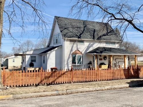 402 W Jefferson Street, Palmyra, MO, 63461 | Card Image