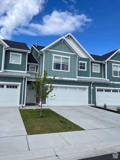 8-3943 S 4525 W, Ogden, UT, 84401 | Card Image