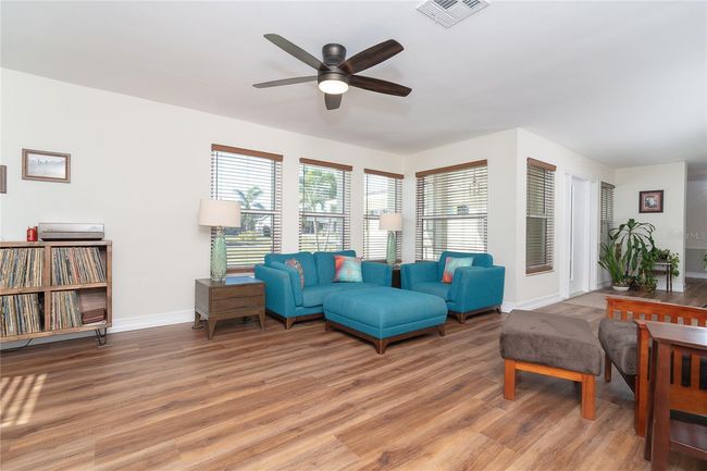 235 Caddy Rd, House other with 3 bedrooms, 2 bathrooms and null parking in ROTONDA WEST FL | Image 6