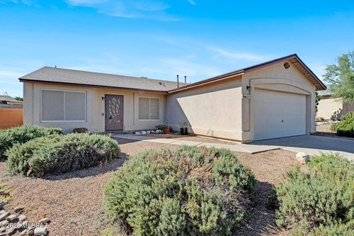 8892 E Apache Well Place, Tucson, AZ, 85730 | Card Image