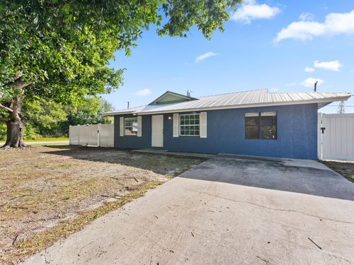 304 8th Ave Sw, Vero Beach, FL, 32962-3560 | Card Image