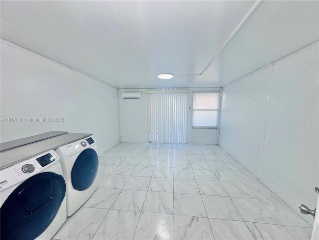 4 - 3977 W 9 Th Ln, Townhouse with 2 bedrooms, 2 bathrooms and null parking in Hialeah FL | Image 13