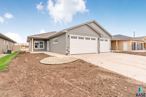 2404 E Tinley St Street, Brandon, SD, 57005 | Card Image