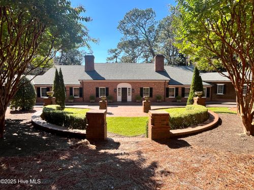 4 Augusta Way, Pinehurst, NC, 28374-8773 | Card Image