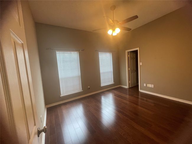 9506 Windy Hollow Dr, House other with 4 bedrooms, 3 bathrooms and null parking in Irving TX | Image 17