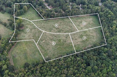 6295 Hawkins Dr, Cumming, GA, 30028-7542 | Card Image