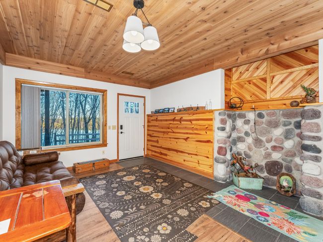 8676 E Bakely Cir, House other with 3 bedrooms, 2 bathrooms and null parking in Minocqua WI | Image 18